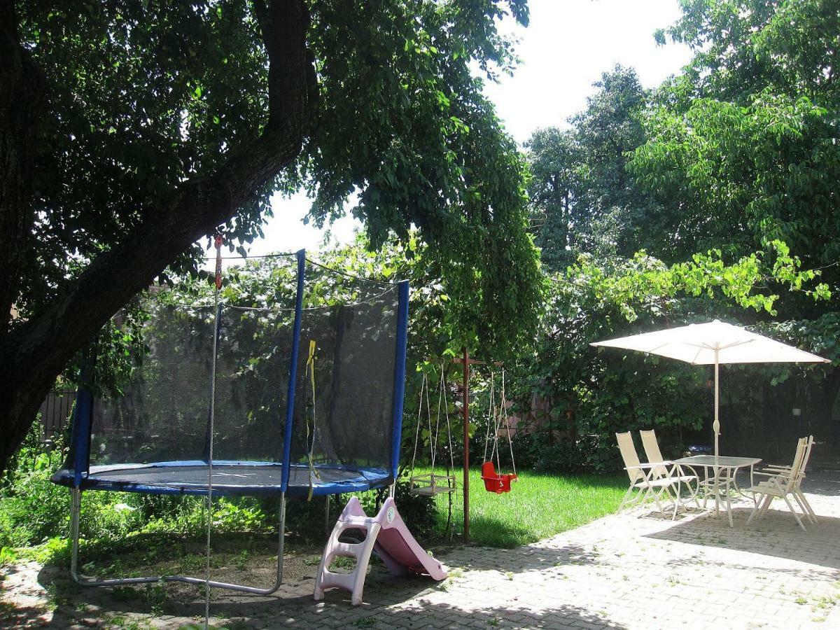Smb Holiday Apartment Brasov Luaran gambar
